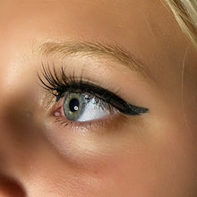 Load image into Gallery viewer, Trick Star